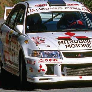 长谷川1/24拼装车模三菱Lancer Evolution IV 2000 Sanremo 20712