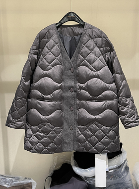 欧洲站2025冬季新款时尚V领长袖菱形格宽松显瘦鸭绒外套女款欧货