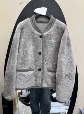欧洲站2025冬新款羊羔毛外套女针织边圆领开衫皮毛一体加厚525571
