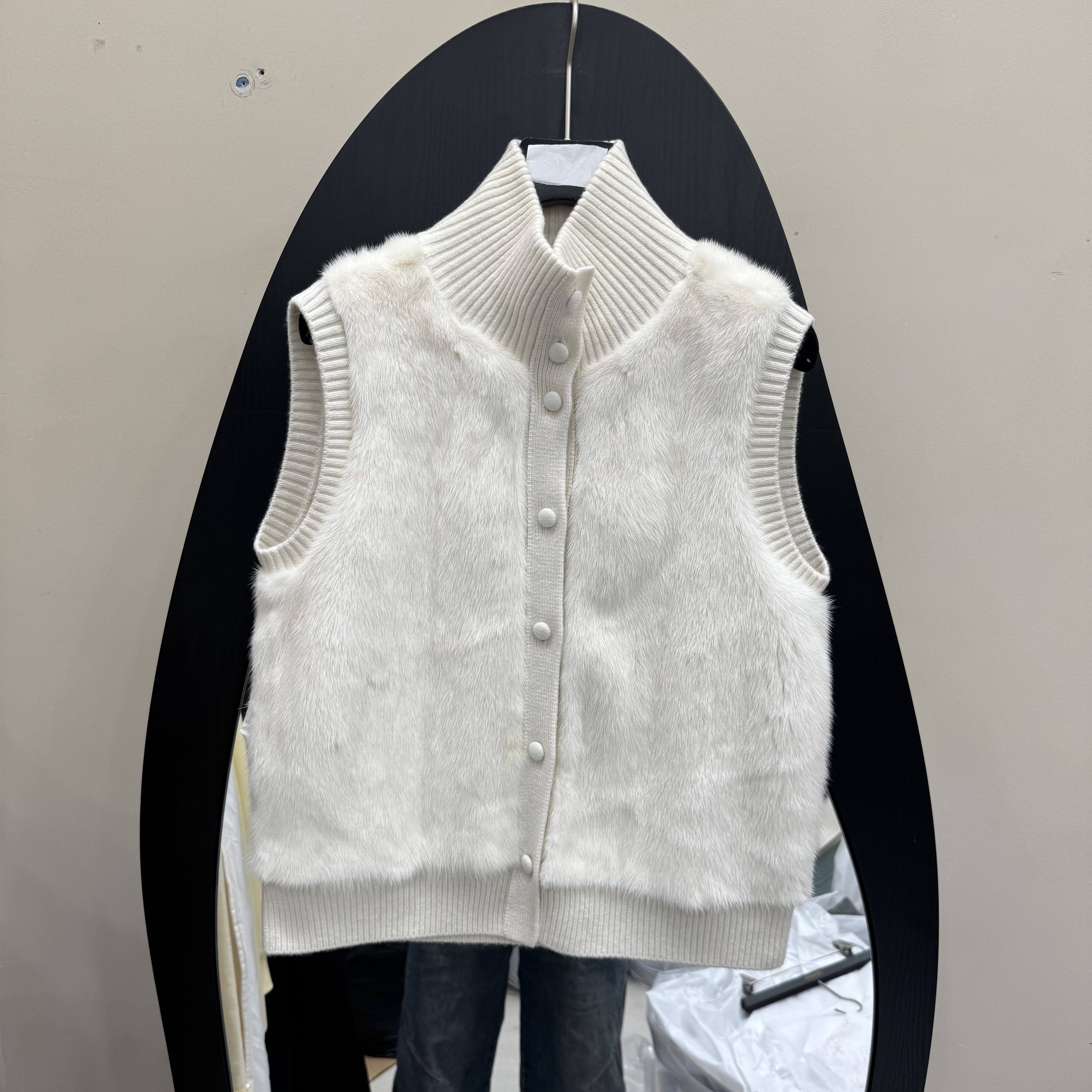 立领无袖纯色简约百搭马甲女