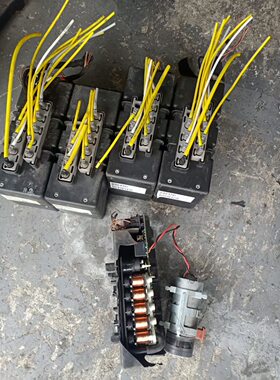 奔驰S级W220门吸泵电机s280
