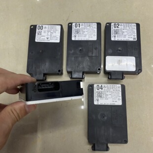 适用奔驰雷达盲点模块C级E级S级预防碰撞ACC电脑glc电眼车道保持A