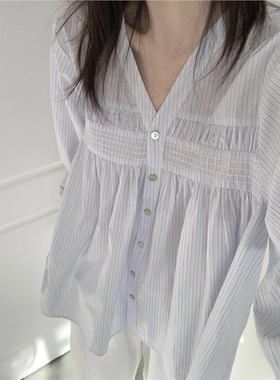 蓝色条纹衬衫女2025早秋季新款韩系穿搭长袖V领宽松娃娃衫上衣夏