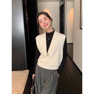 复古大V领宽松针织女衫春秋季新款叠穿马甲背心坎肩毛衣外穿上衣