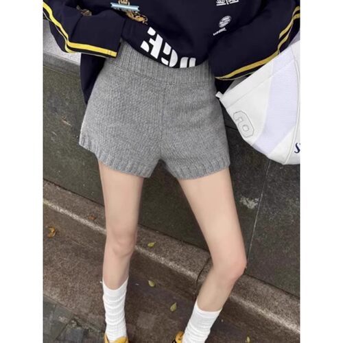 灰色针织休闲短裤女春秋冬