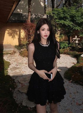绝美辣妹收腰连衣裙女装秋
