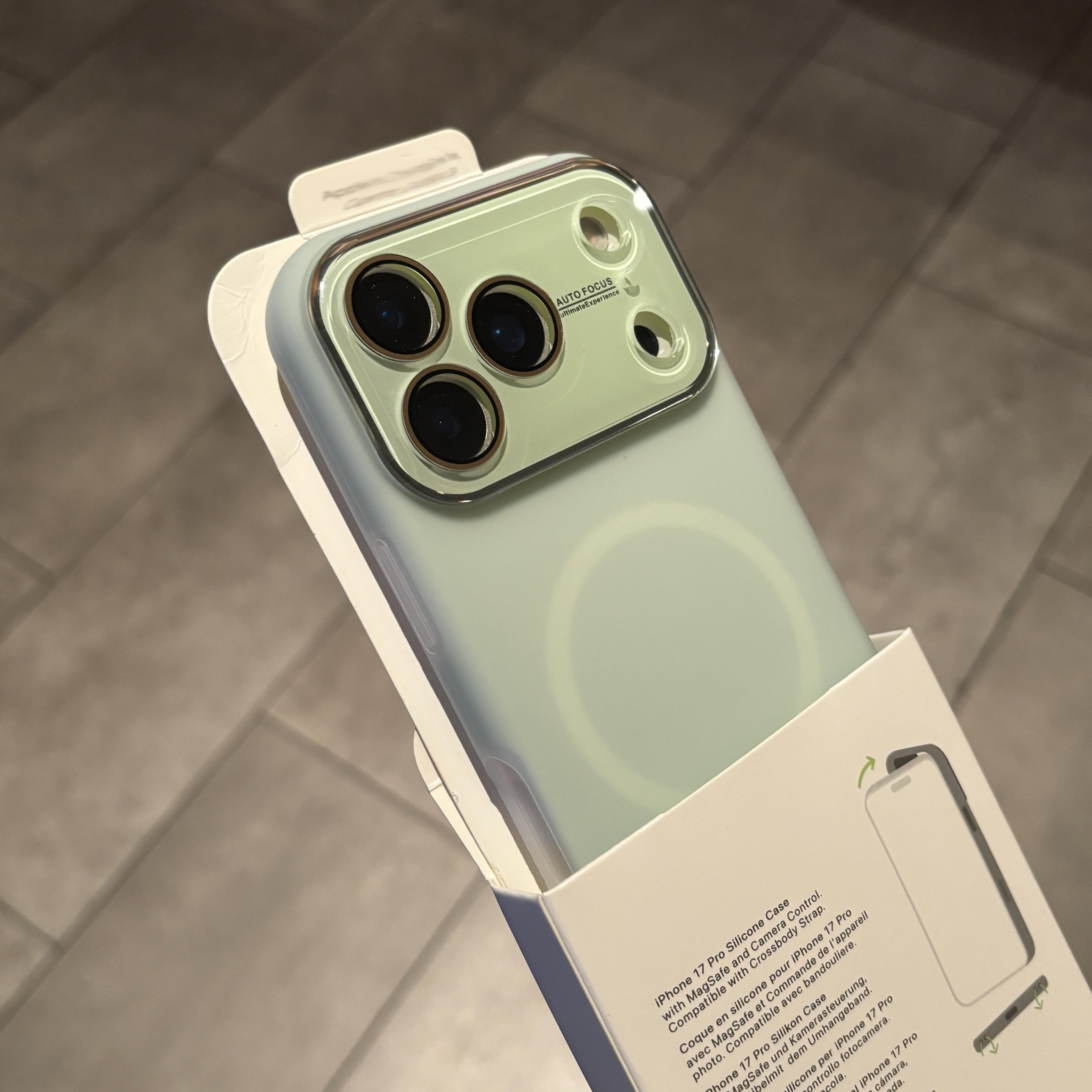 新款果冻ins风液态硅胶内置磁吸适用苹果17promax手机壳新款全包镜头膜iphone16pro软壳防摔15高级感14爆款套