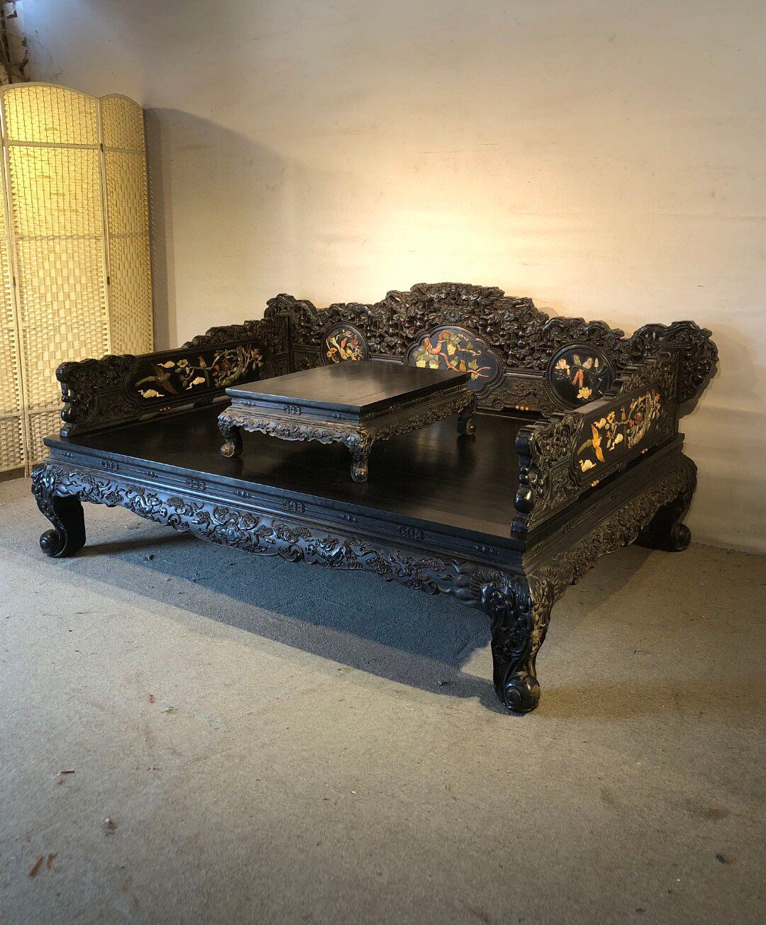 仿明清家具老件紫檀木雕镶多宝石罗汉床