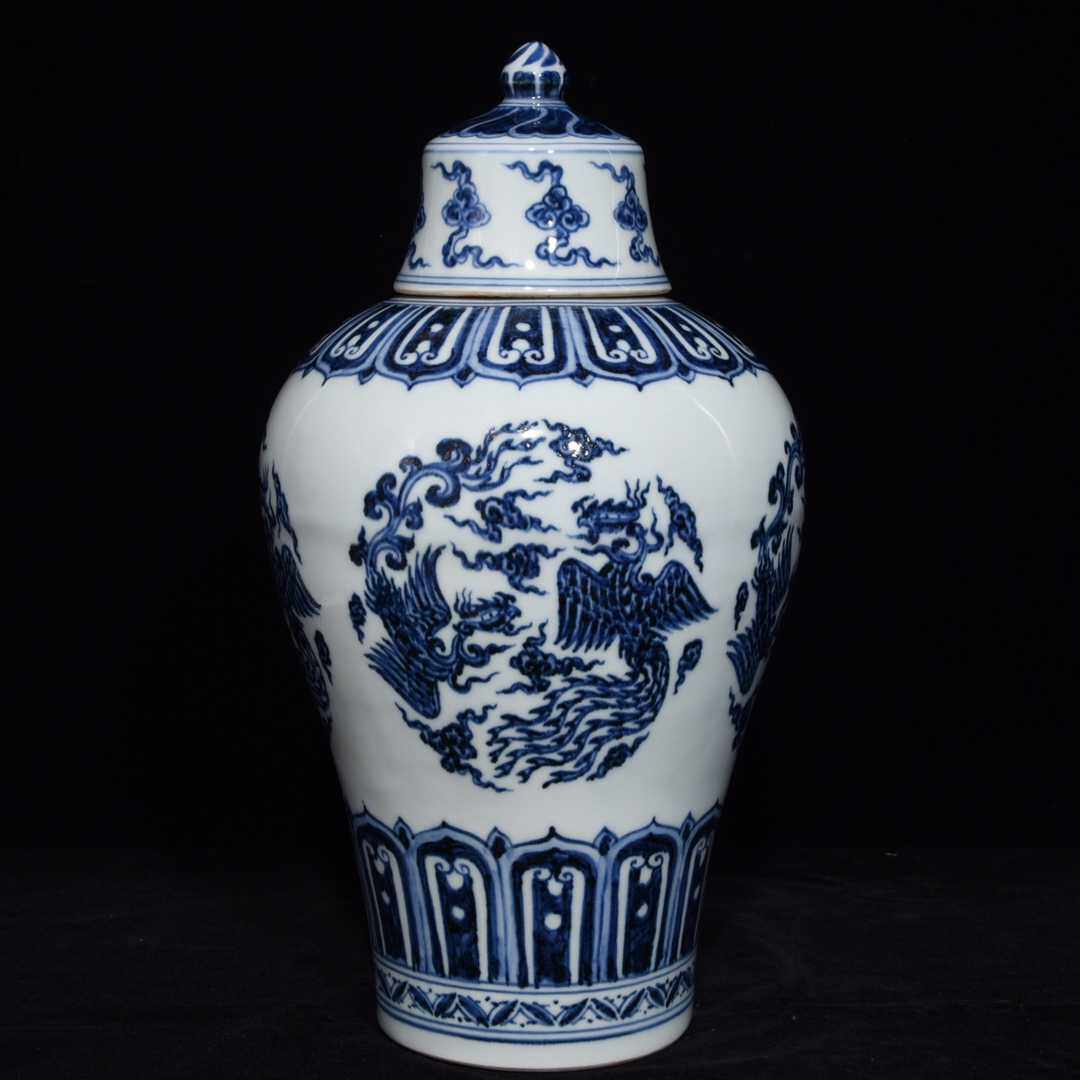 文玩瓷器明宣德款青花瓷高33*17.5公分团凤祥瑞图梅盖瓶摆件