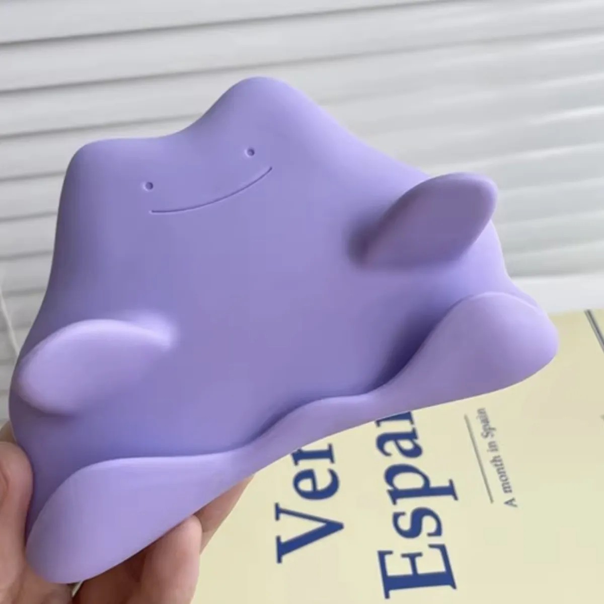 宝可梦百变创意搞怪摆件桌面小巧手机卡通支架可爱抽象小泥怪