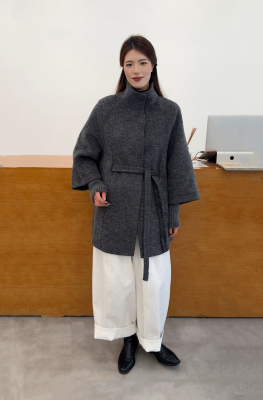 2025冬季加厚赫本风立领双面羊毛大衣女中长款显瘦斗篷羊毛呢外套