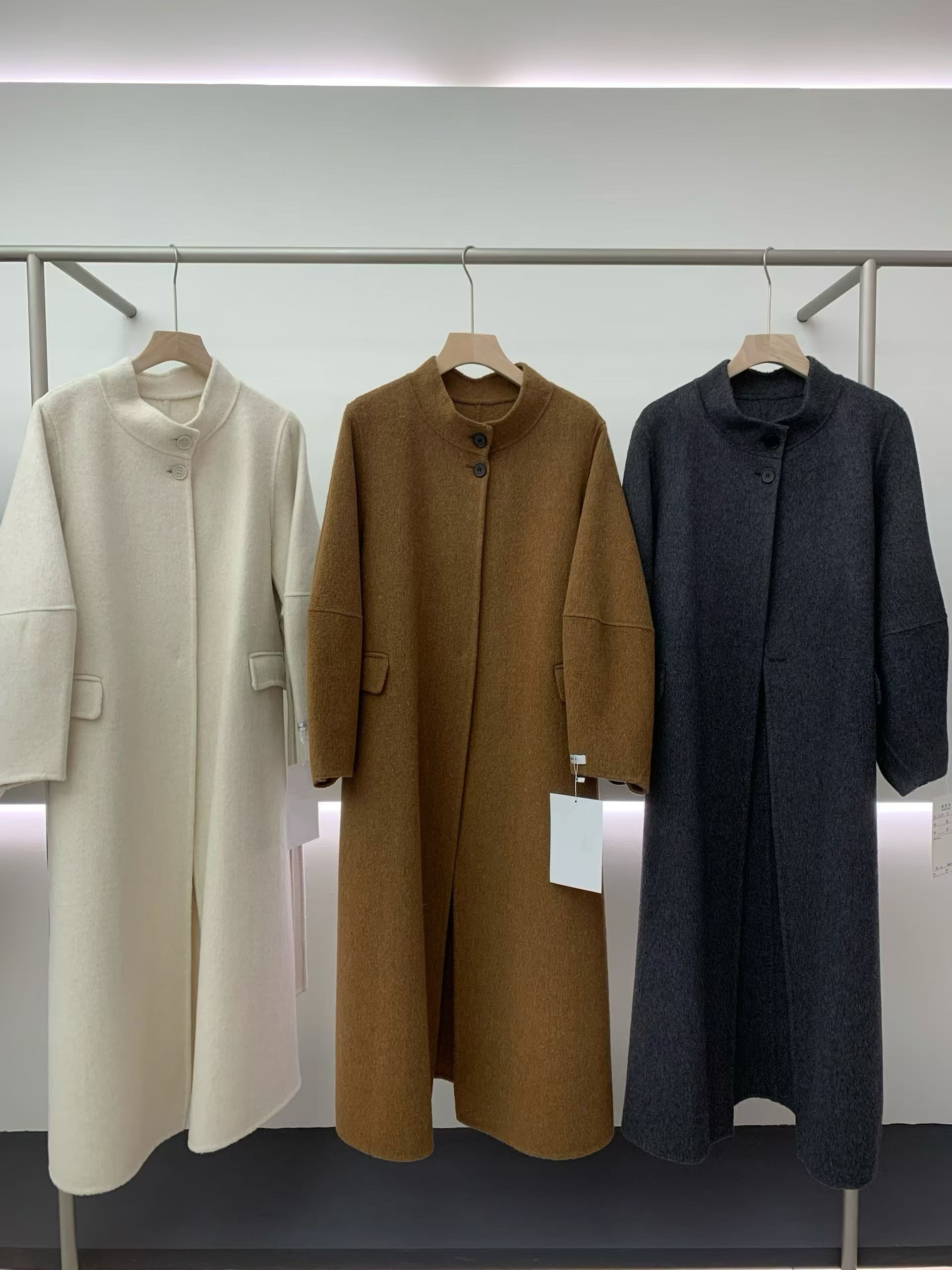 2025冬季加厚泡泡灯笼袖双面羊毛大衣女赫本风立领系带羊毛呢外套