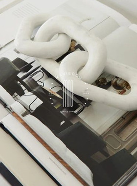 轻奢大理石创意链环摆件办公桌面