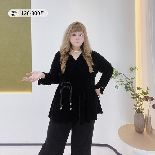 国风高级感气质丝绒显瘦v领上衣