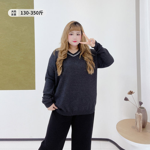 休闲风钉珠宽松遮肉甜美花边毛衣