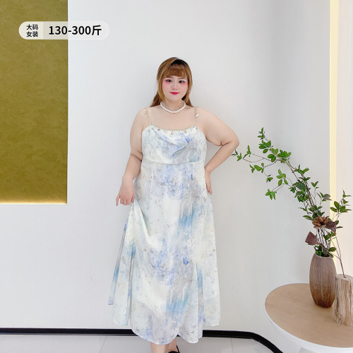 300斤显瘦减龄碎花鱼尾连衣裙