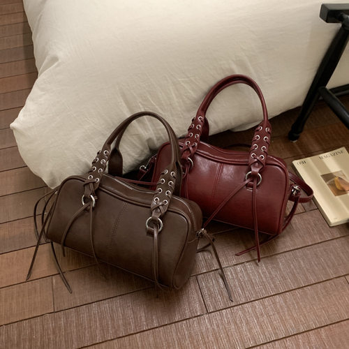 高级感复古大容量包女2026