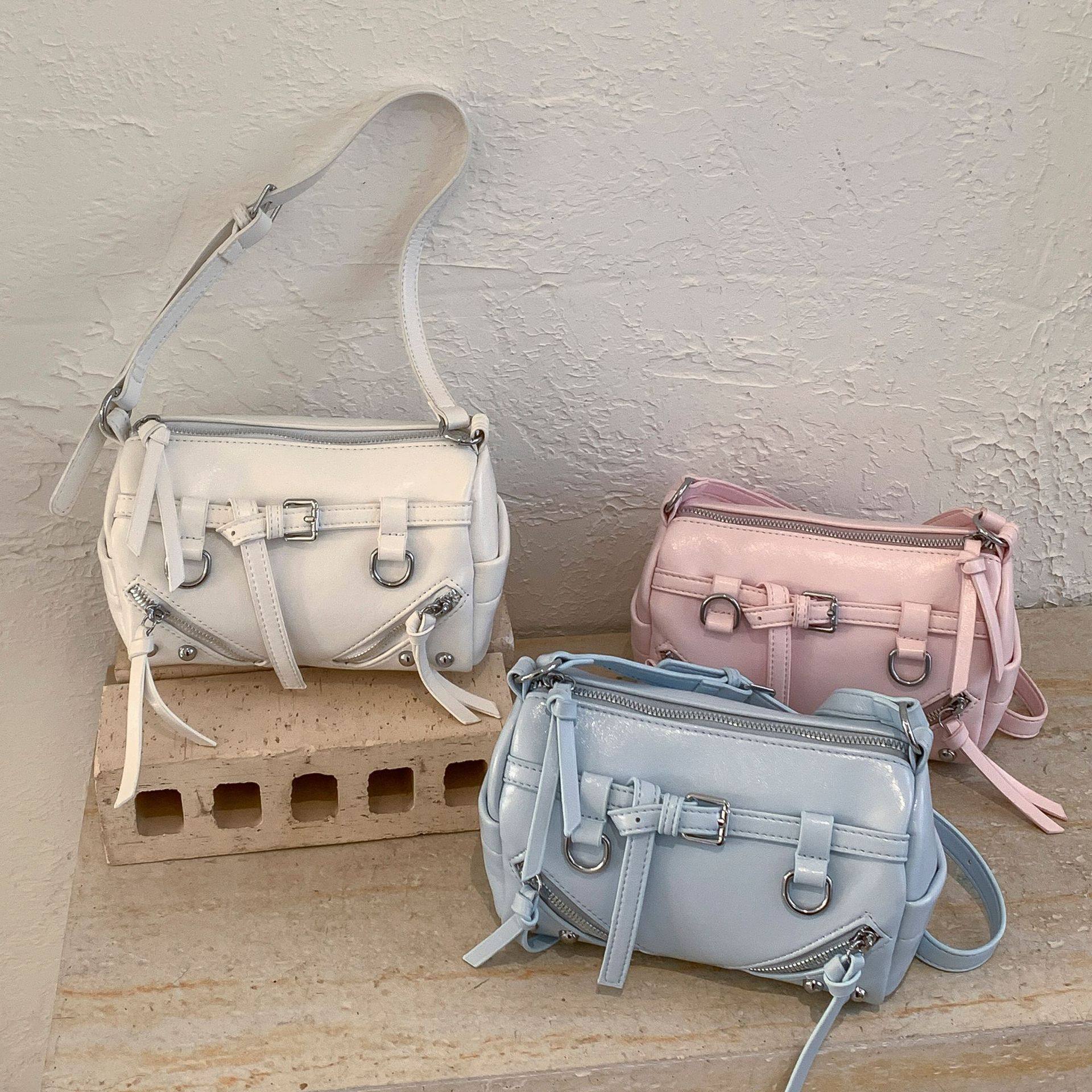 2026新款小众设计柳钉流苏圆筒包高级感大容量通勤单肩手提斜挎包,箱包皮具/热销女包/男包,单肩包,淘宝优惠券,粉丝福利购,淘宝优惠卷