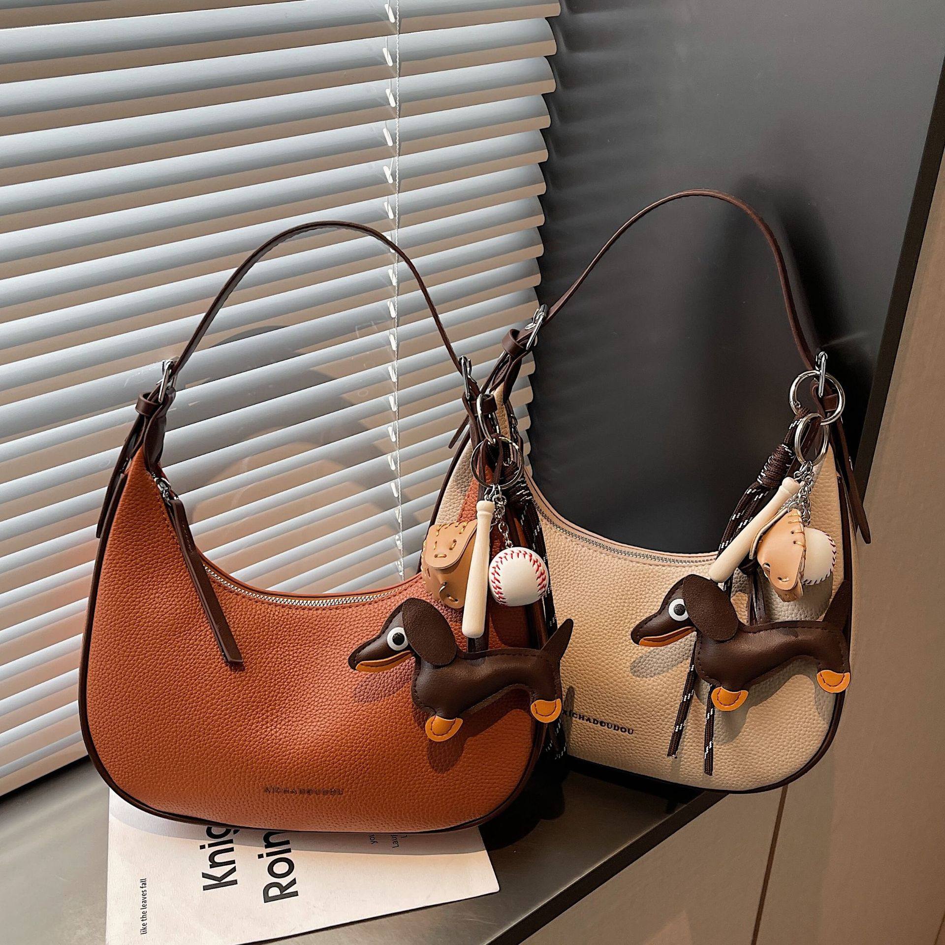 高级感通勤腋下包包女式2026新款时尚质感单肩包大容量手拎饺子包,箱包皮具/热销女包/男包,腋下包,淘宝优惠券,粉丝福利购,淘宝优惠卷