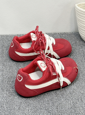 红色德训鞋女鞋冬2026新款经典复古休闲鞋巨好看阿甘百搭厚底板鞋