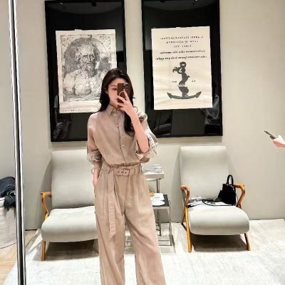 燃燃小众装袖口拼接设计感十足上衣+阔腿裤套装(配腰带)Y20028