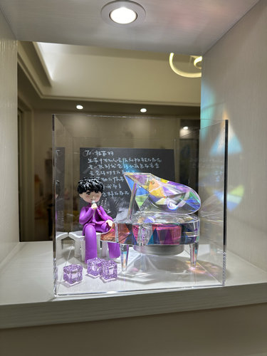 林俊杰北京演唱会JJ20仿真炫彩镭射八音盒水晶钢琴摆件DIY模型