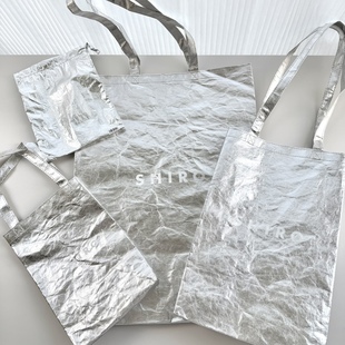 日单 银色SHIRO专柜礼品袋 杜邦纸可重复利用手提袋单肩包束口袋