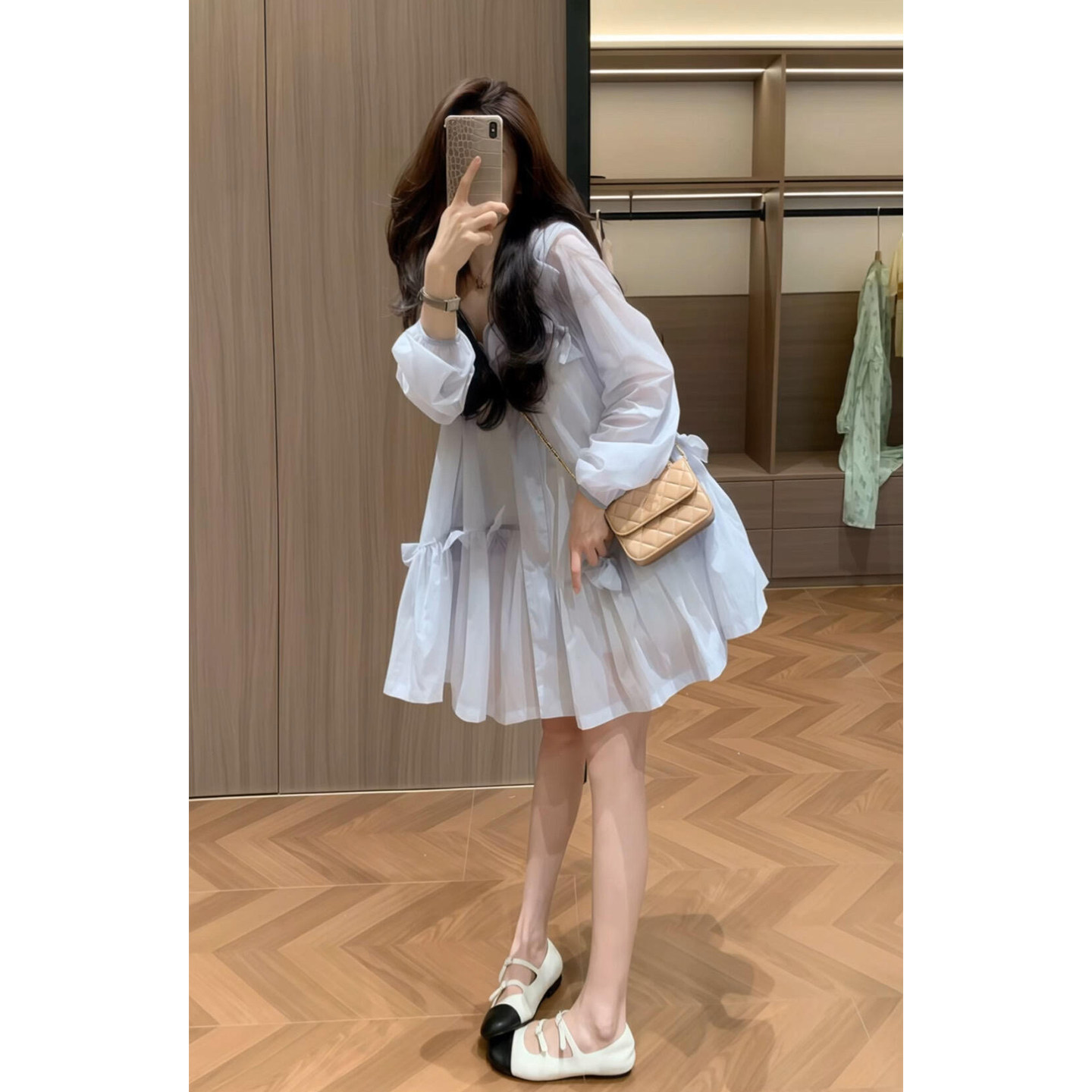 度假风蓝色蝴蝶结连衣裙女2026春季新款小个子减龄荷叶边长袖短裙