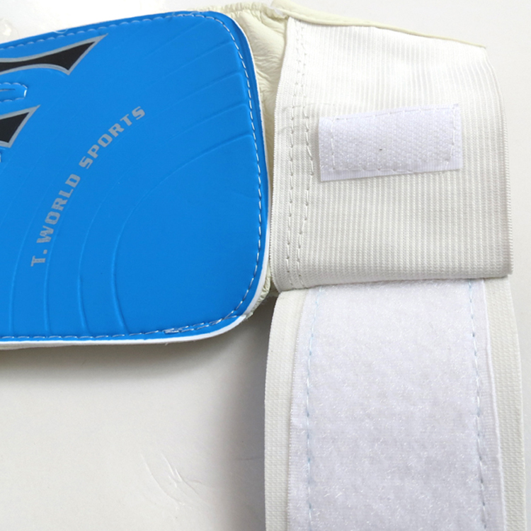 Gants de foot       - Ref 2590907 Image 4