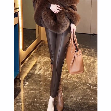 法式咖色哑光皮裤女2025秋季新款时尚气质百搭修身显瘦直筒裤