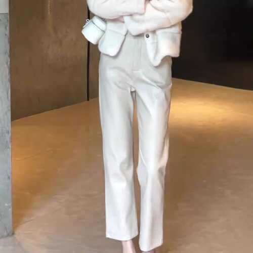 经典百搭白色气质直筒皮裤2026春季新款女修身时髦洋气减龄九分裤