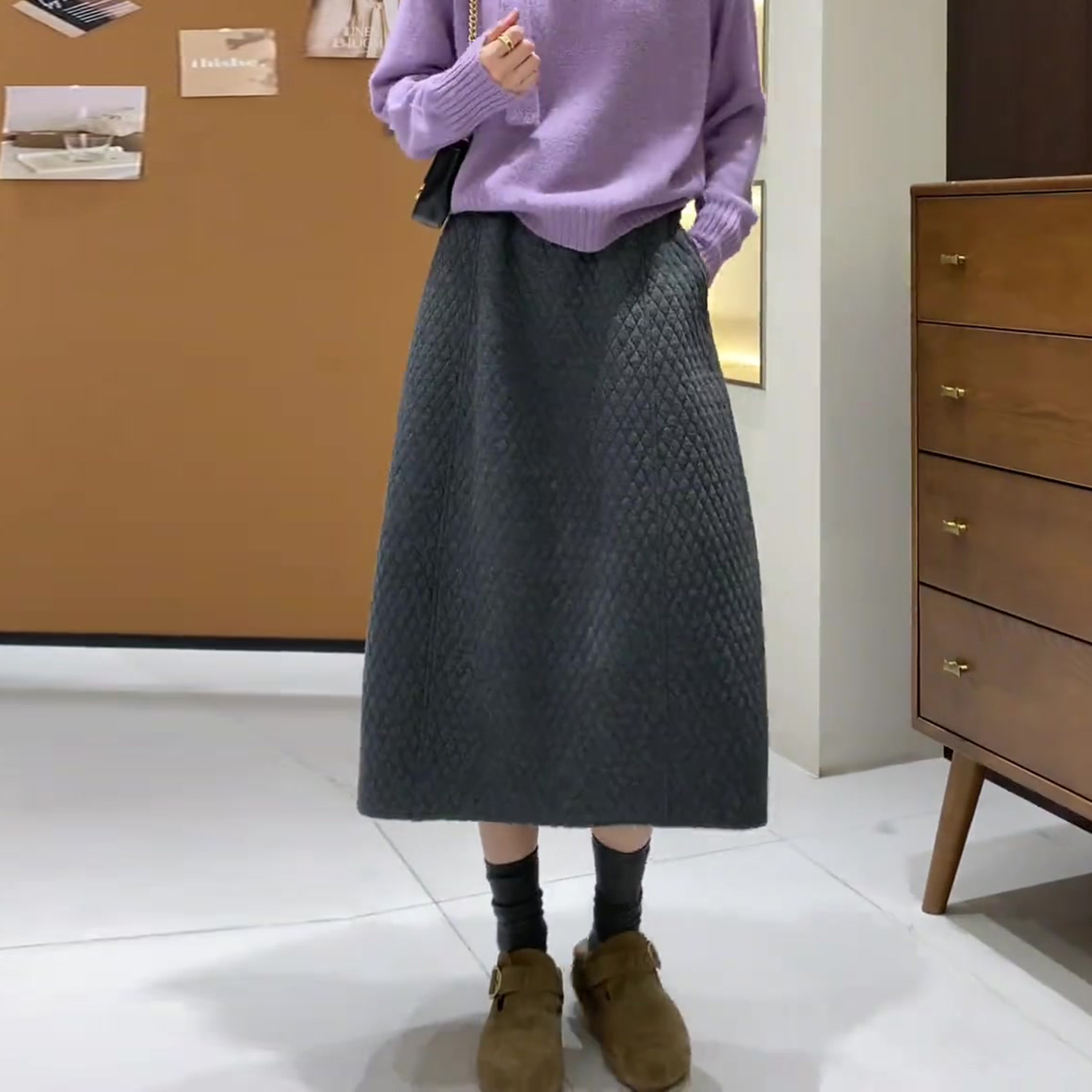 灰色加厚毛呢花苞半身裙女秋冬新款高腰显瘦时尚气质百搭中长裙子