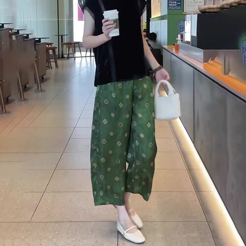绿色波点休闲裤女2026流行新款宽松时尚气质减龄百搭八分裤子