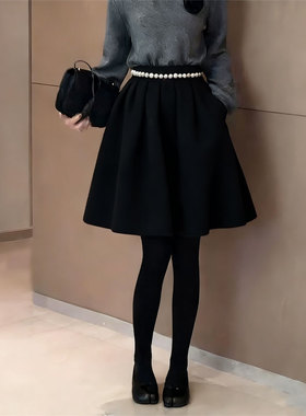 韩系黑色加厚毛呢A字半身裙女2025冬季新款高腰显瘦百搭花苞短裙