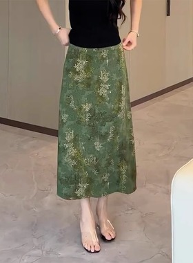 复古国风小众绿色印花裙2025年夏季新款高腰显瘦气质直筒半身裙女