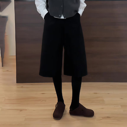 黑色毛呢六七分裤女2025秋季流行新款高腰显瘦高级感通勤风阔腿裤