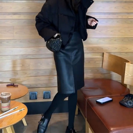 黑色皮裙半身裙女2025新款秋冬高腰显瘦一步裙高级感气质包臀裙子