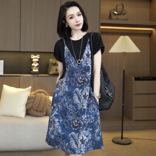 大码女装夏季时尚设计感拼接假两件连衣裙胖mm遮肉显瘦精致碎花裙