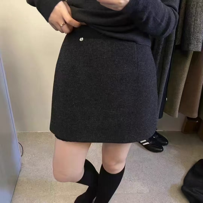 加绒加厚韩系毛呢半身裙女2025冬季新款欧货A字高腰显瘦包臀短裙