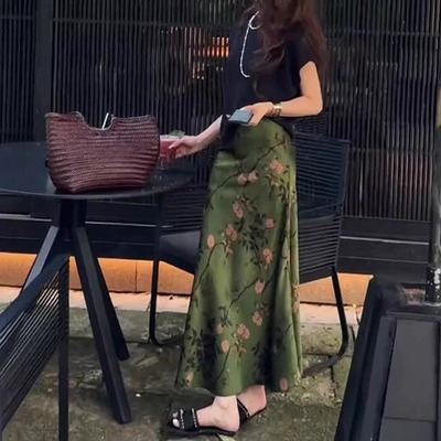 新中式国风水墨印花缎面半身裙女夏薄款垂感冰丝裙子高腰气质长裙