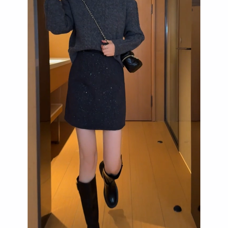 高腰气质亮闪闪精致毛呢半裙女秋冬新款显瘦裙子复古百搭包臀短裙