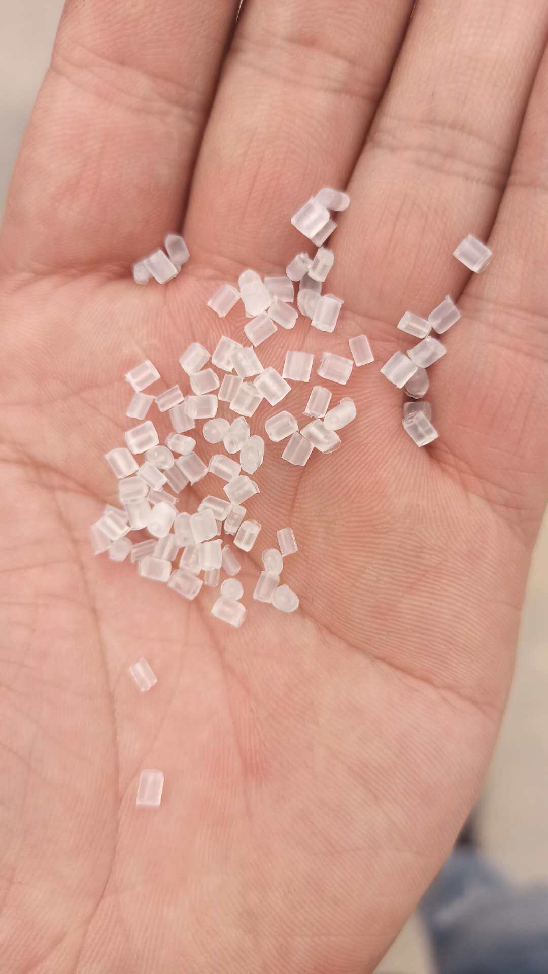 熔喷布专用原料pph y1500厂家自产性能稳定熔喷布原料1500 pp原料