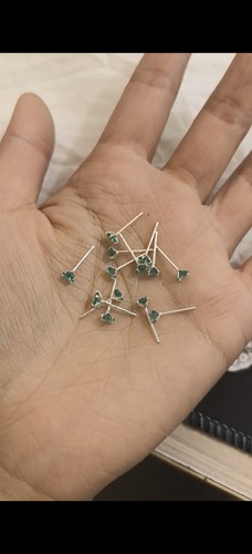 4mm薄荷绿小巧锆石耳蜗钉耳骨日常简约ins耳钉学生耳洞上班耳饰