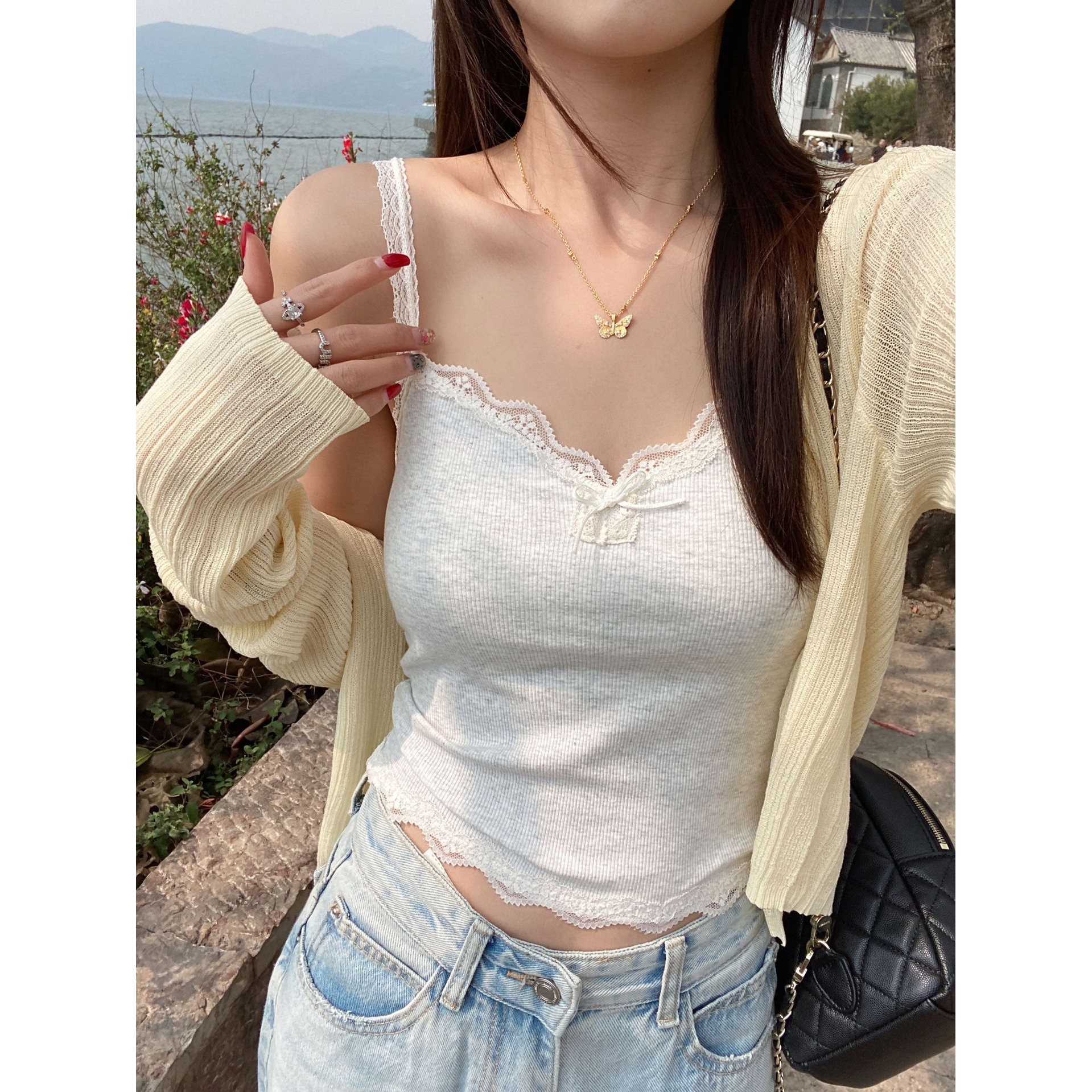 蕾丝带胸垫吊带背心女内搭2025夏新款纯欲绝美白色打底上衣外穿