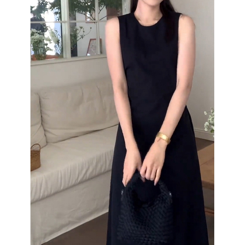 黑色无袖背心连衣裙子赫本风女夏季2025新款茶歇法式气质宽松长裙