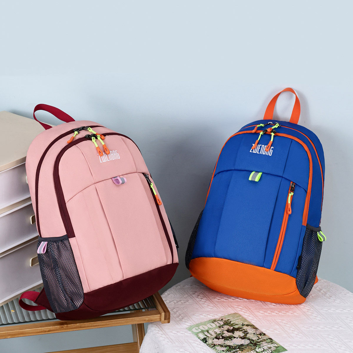 轻便双肩小学生书包旅游户外登山运动休闲包男女春游儿童补课背包