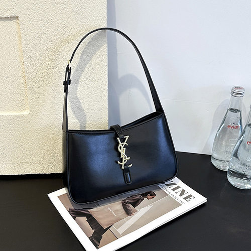 外贸女包新款感时尚腋下包流行百搭单肩包PU leather women's bag