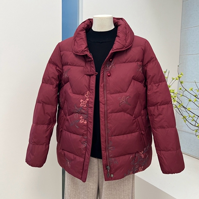 专柜品冬季中老年妈妈装羽绒服