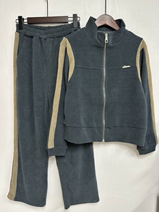 中年妈妈春秋运动服套装气质两件套中老年休闲外套秋装宽松上衣