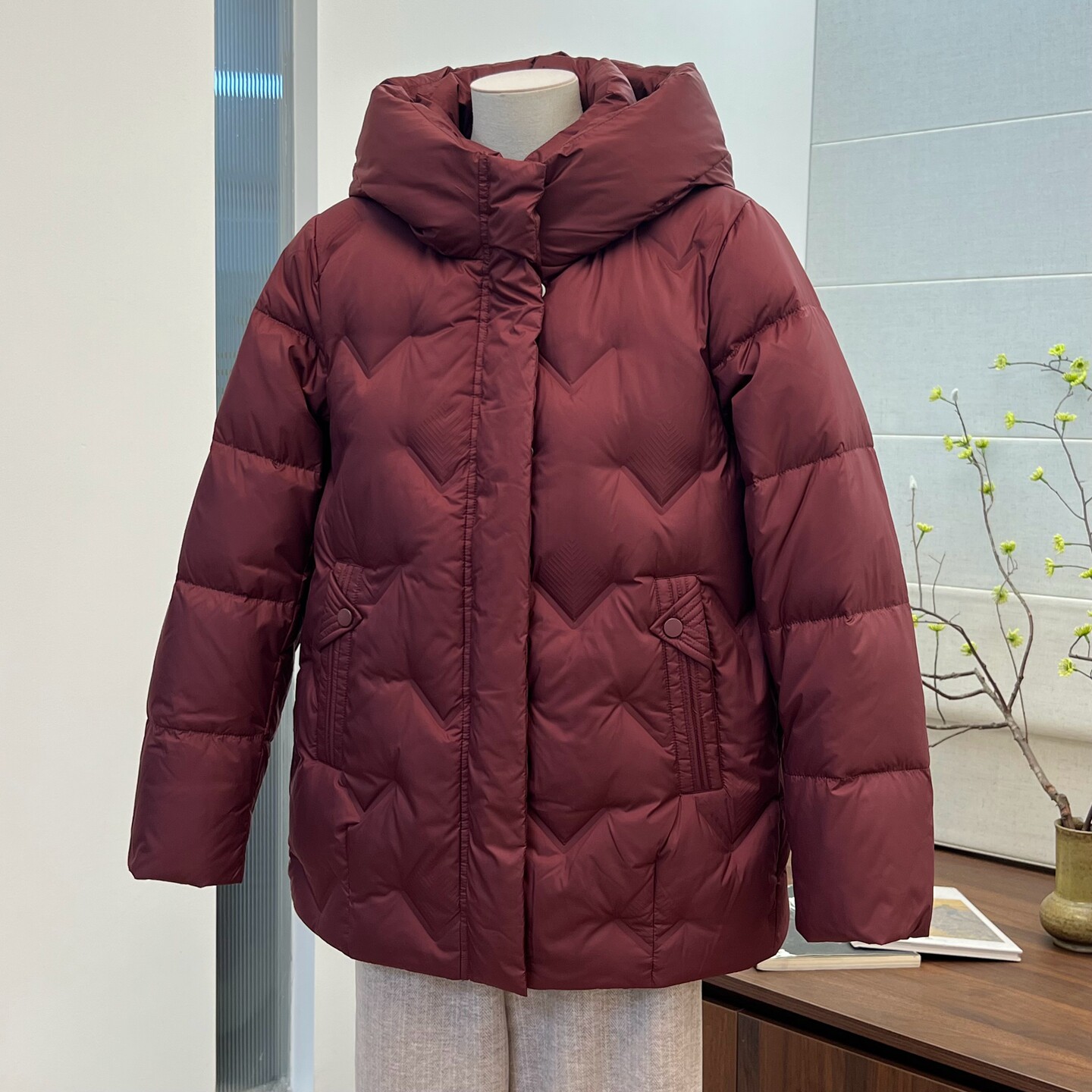 妈妈装短款连帽羽绒服女冬季